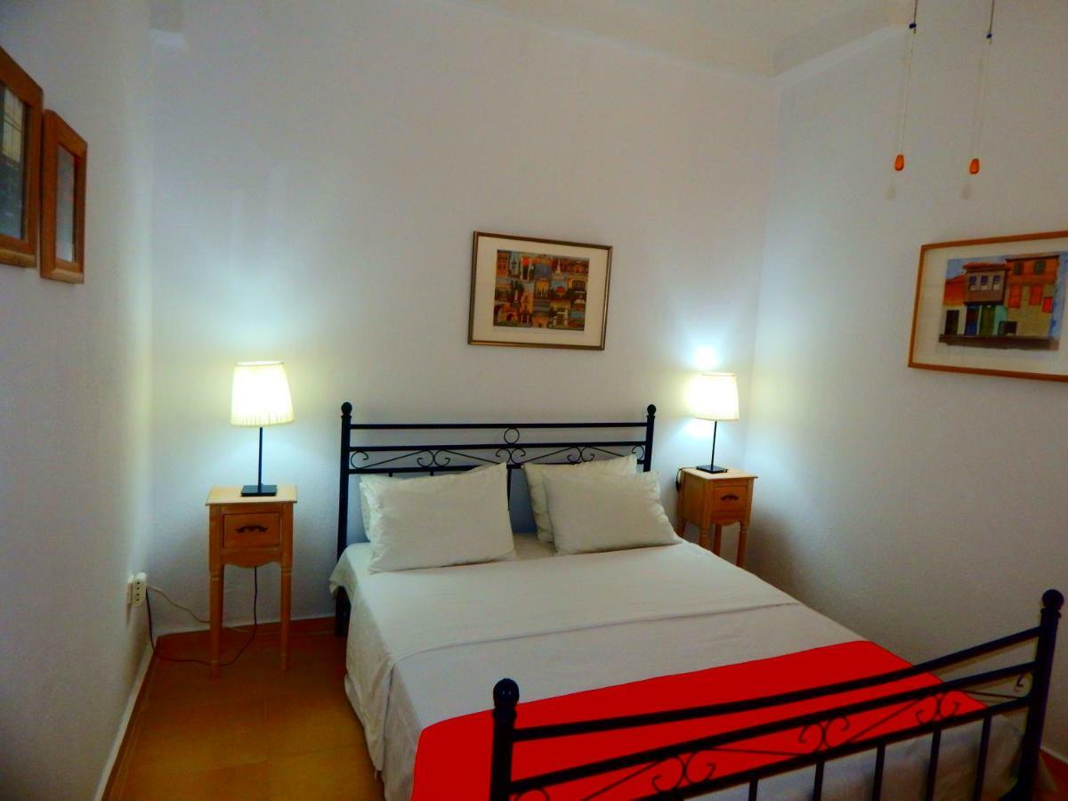 Kripis Studio Paliouri Bagian luar foto